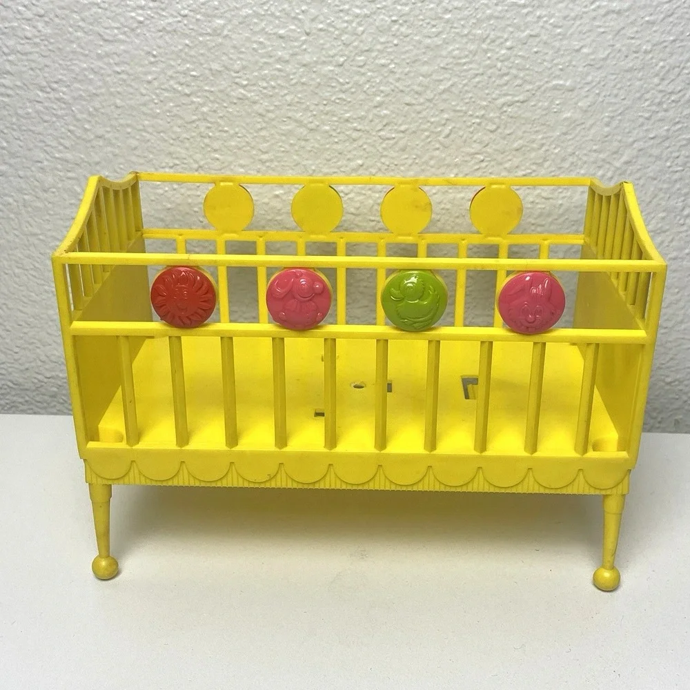 Vintage Suzy Cute‎ Deluxe Reading Corp Crib 1960's Doll Furniture Nursery